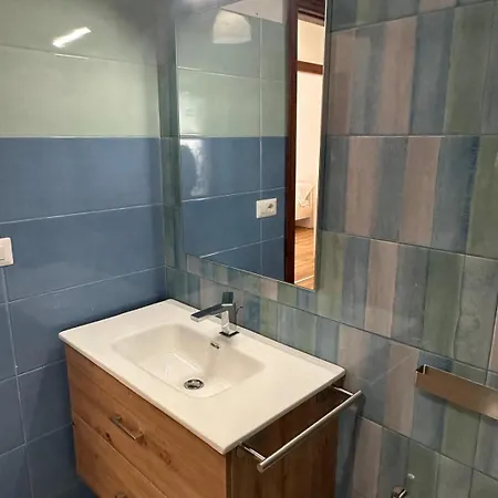 Apartment We Center With Parking *