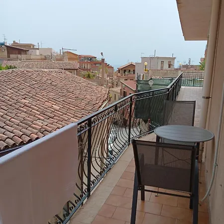 We Center With Parking * Taormina