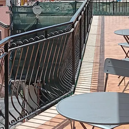 Apartment We Center With Parking *