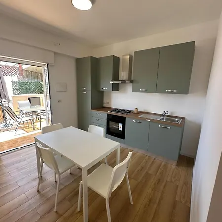 We Center With Parking Apartamento Taormina