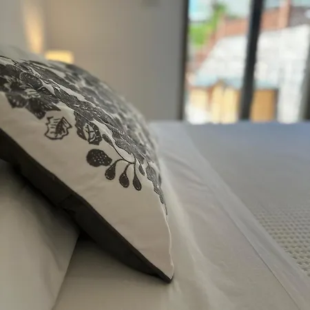 We Center With Parking * Taormina